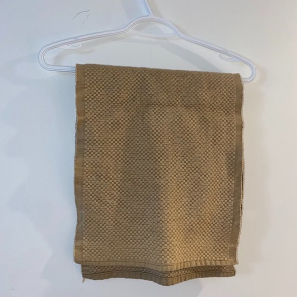 Cotton Table Runner - Picture 1 of 2